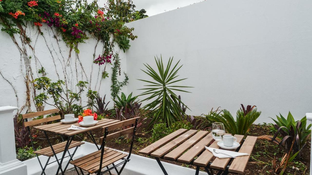 Casa Do Mercado Πόντα Ντελγκάντα Εξωτερικό φωτογραφία